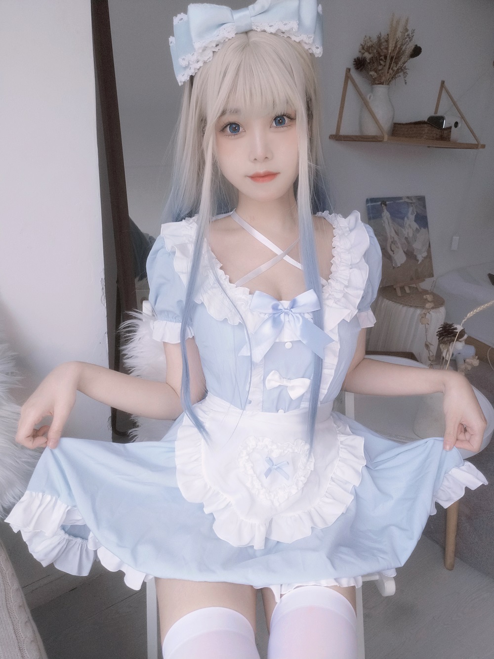 蜜汁猫裘-蓝女仆[27P+2V]