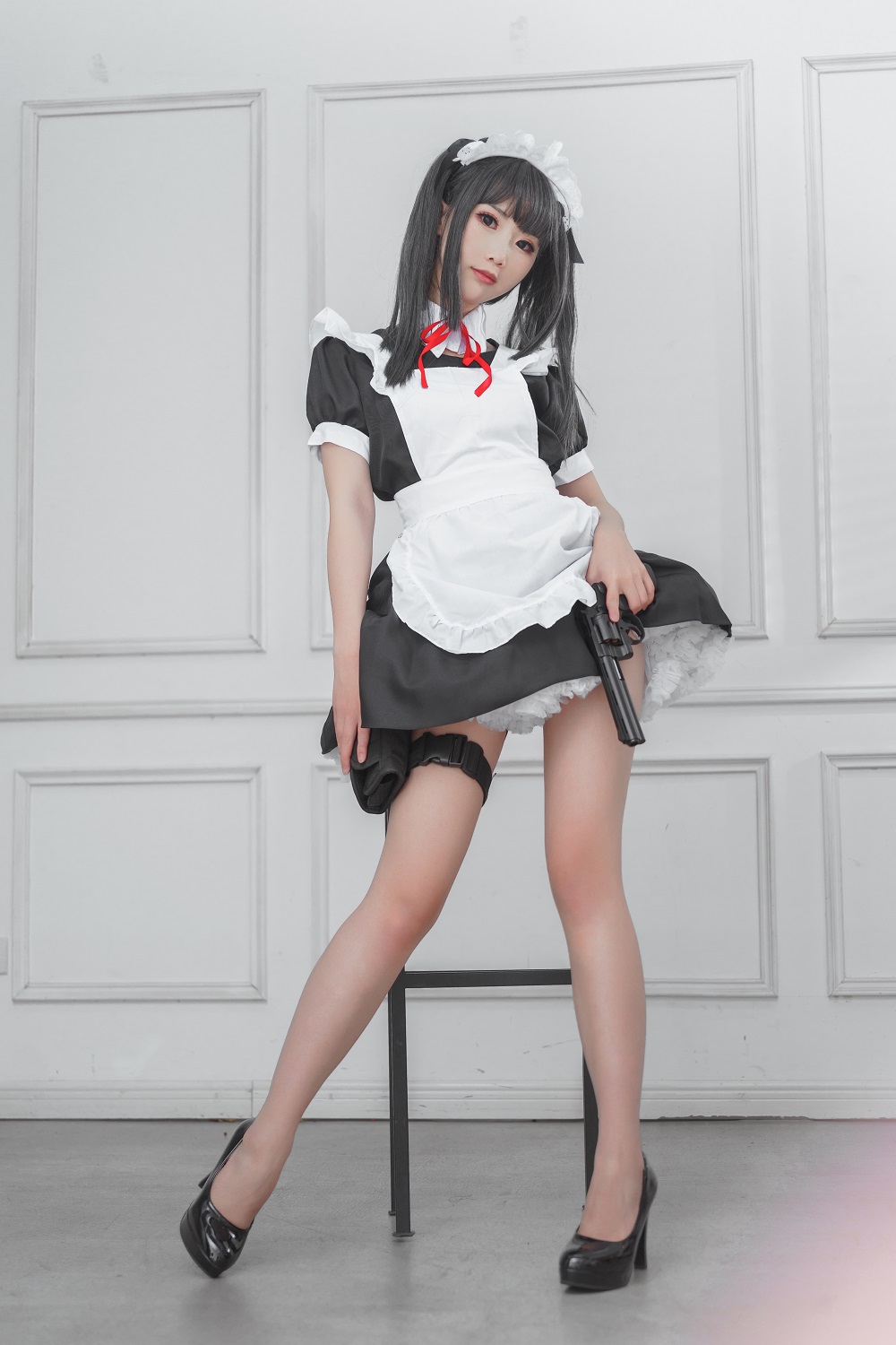 面饼仙儿-左轮女仆[15P]