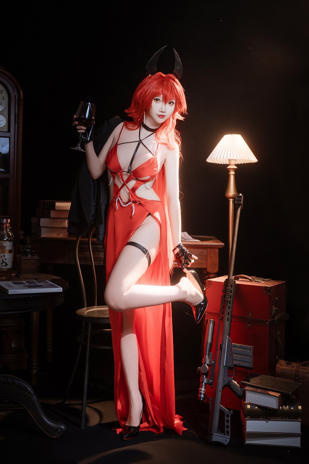 面饼仙儿-Nikke-小红帽荒诞红礼服[24P]