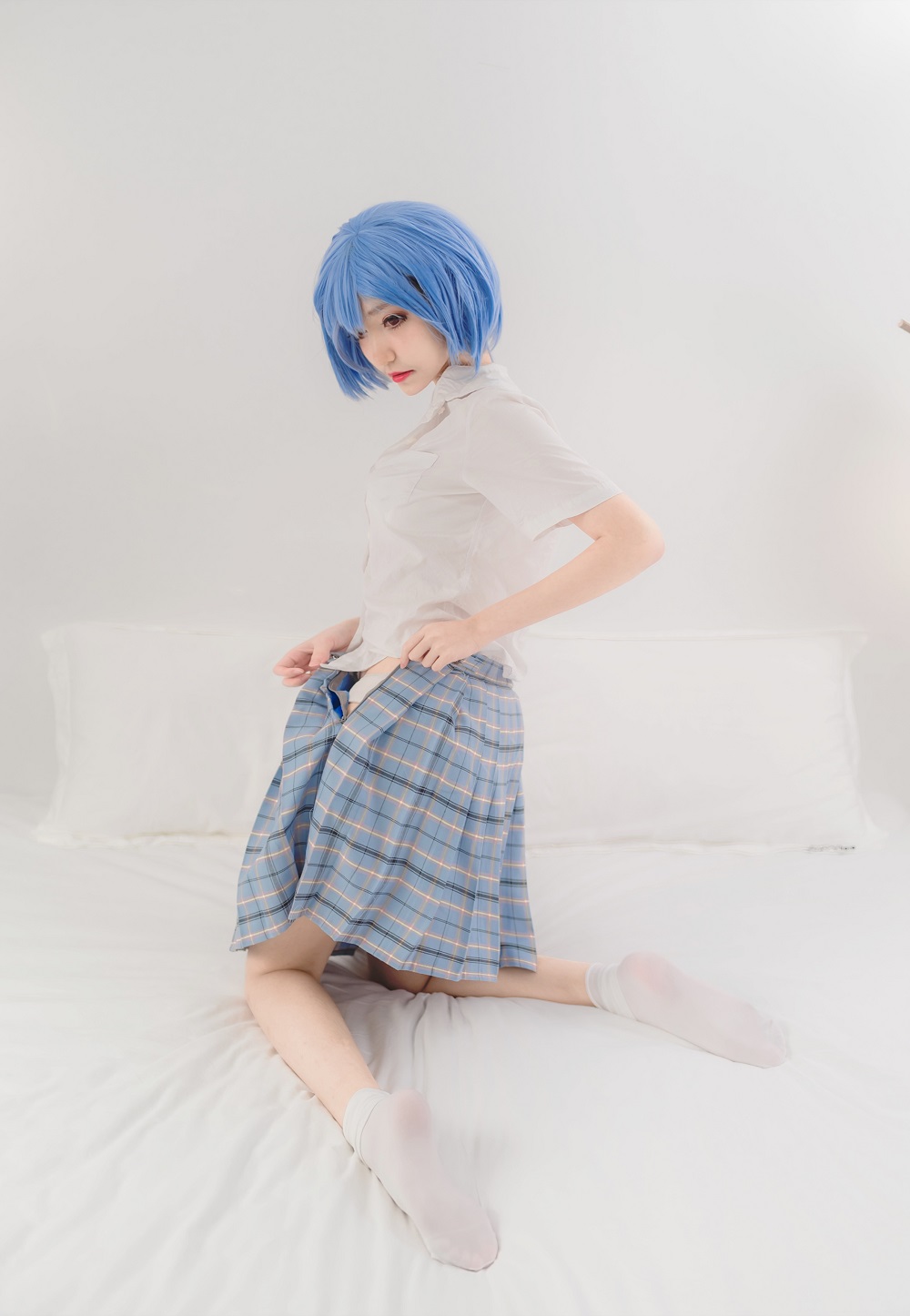 南桃Momoko-绫波丽制服[23P]