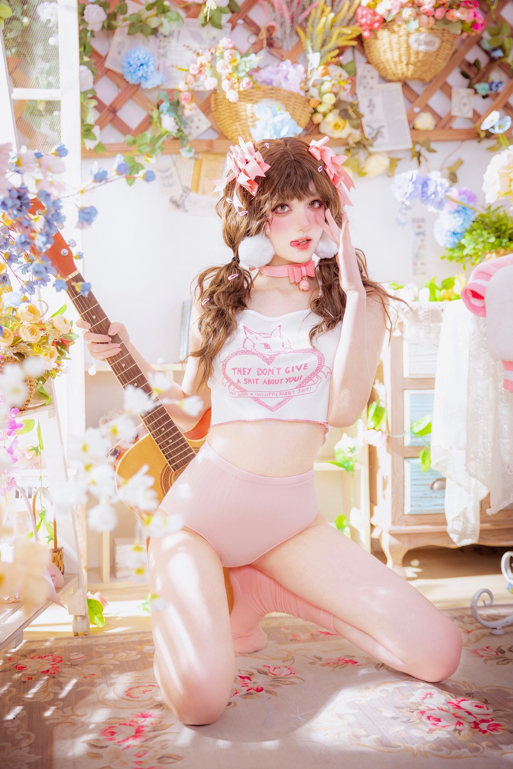 南桃Momoko-少女吉他与蝴蝶结[28P]