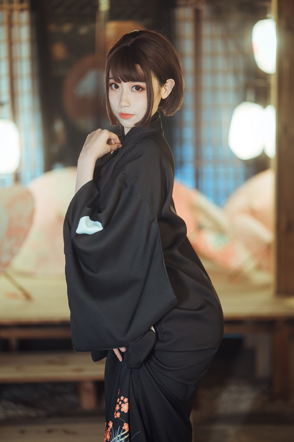 奈汐酱nice-老板娘1.0-热情老板娘[16P]