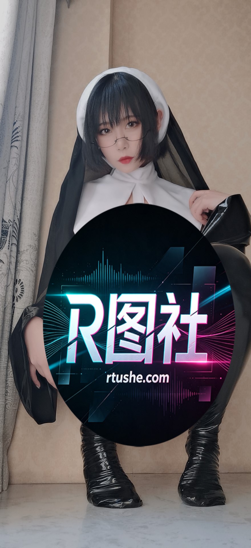 奈汐酱nice-7号自拍本-修女[41P+7V]
