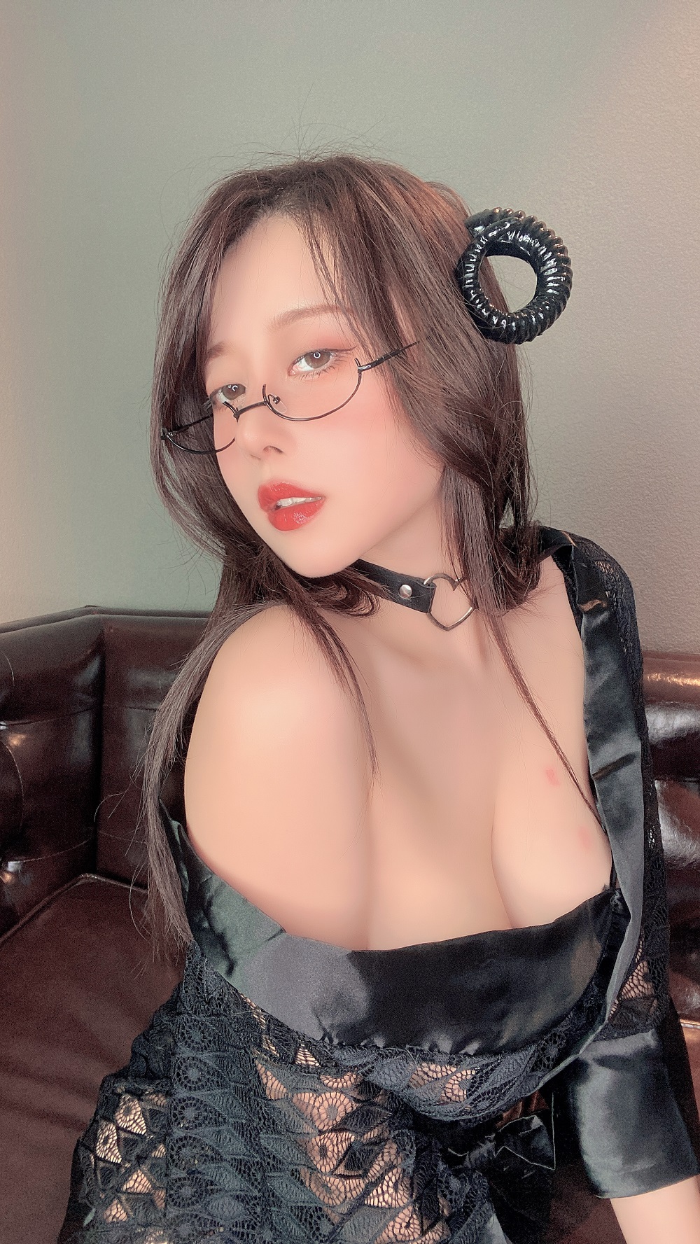 奈汐酱nice-19号自拍本-夜[65P+1V]