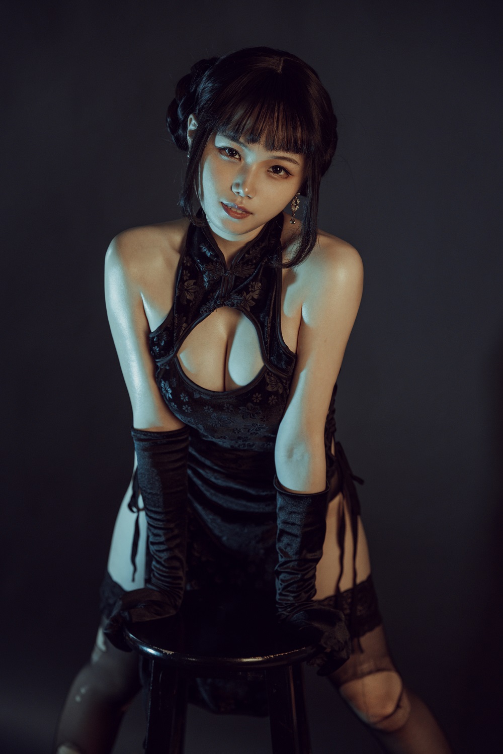 七月喵子-靡烟黑旗袍[32P]