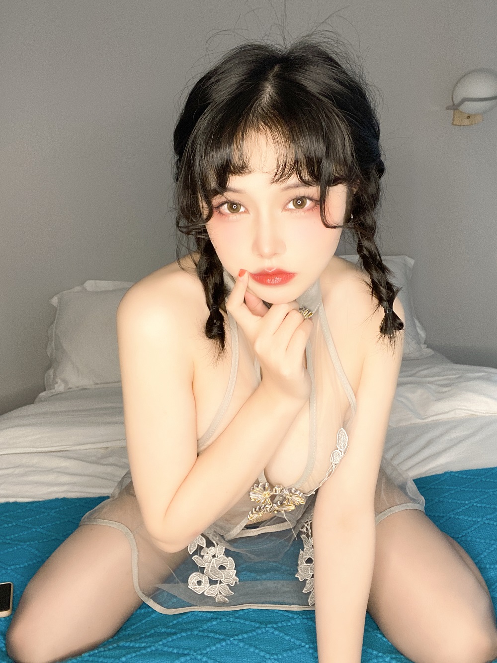 七月喵子-透明灰撕袜[45P]