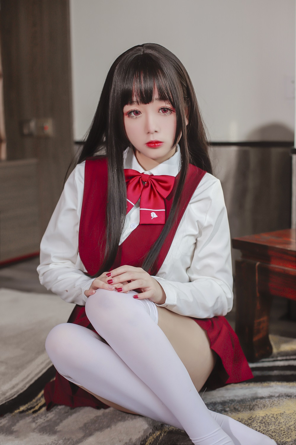 日奈娇-JK少女红裙[28P]