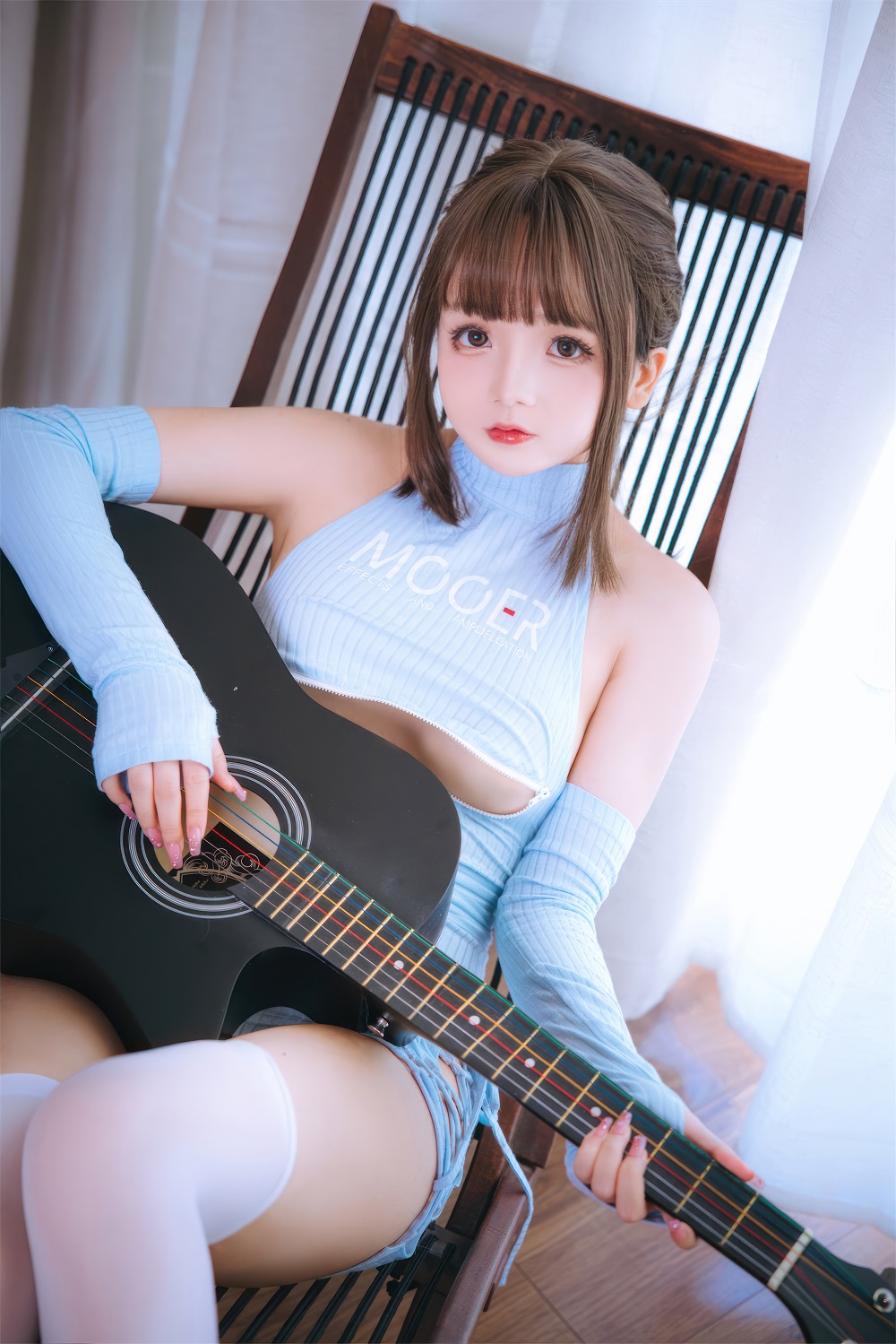 日奈娇-吉他妹妹[81P]