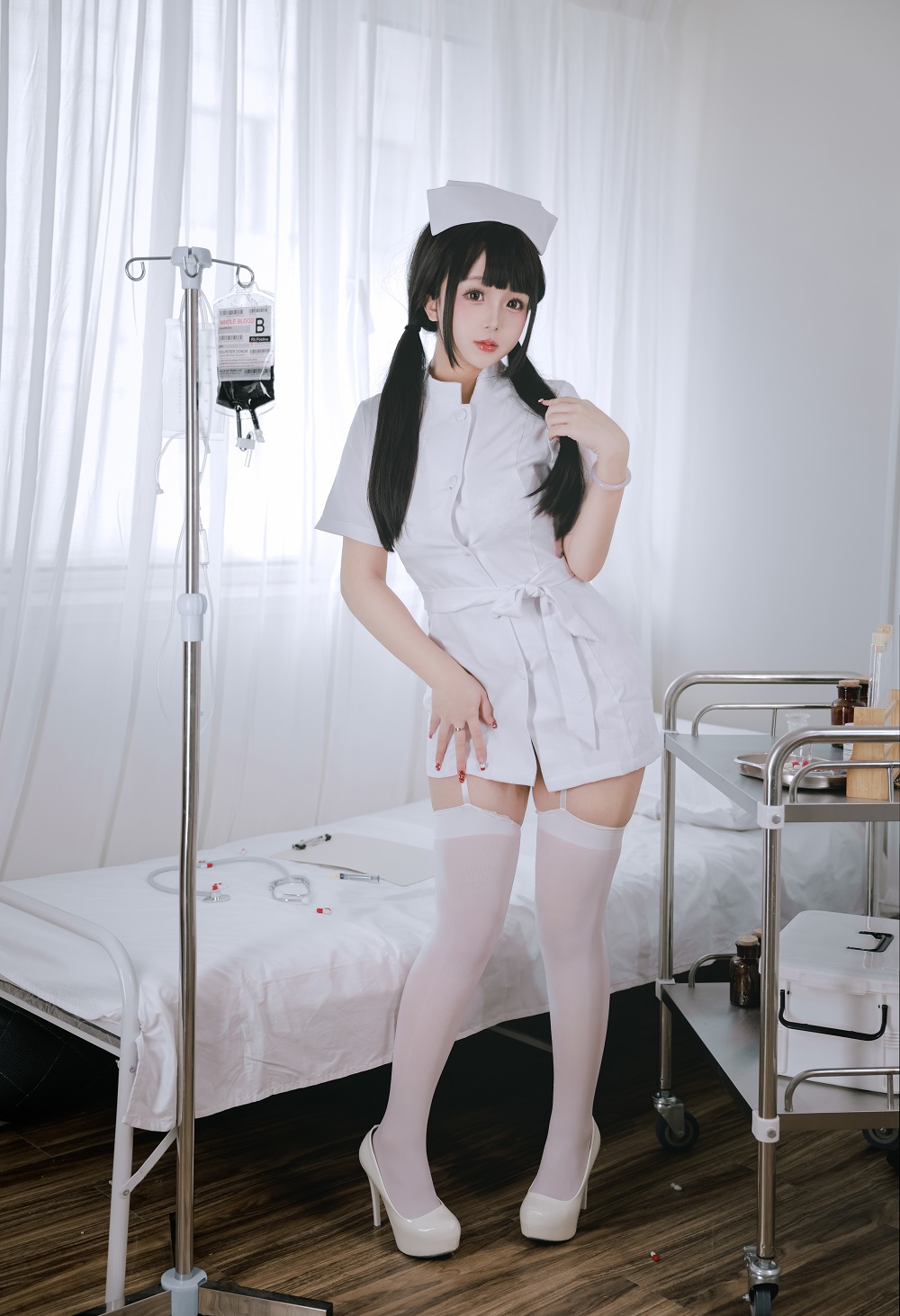 日奈娇-诊所护士[147P+2V]