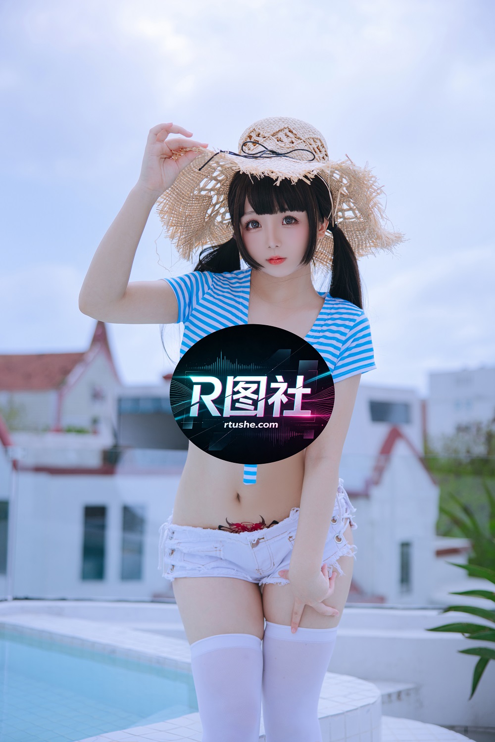 日奈娇-蓝白条[150P+6V]