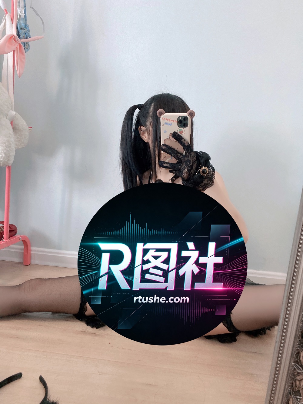 软妹摇摇乐-2020年4月Fantia订阅[7P+1V]