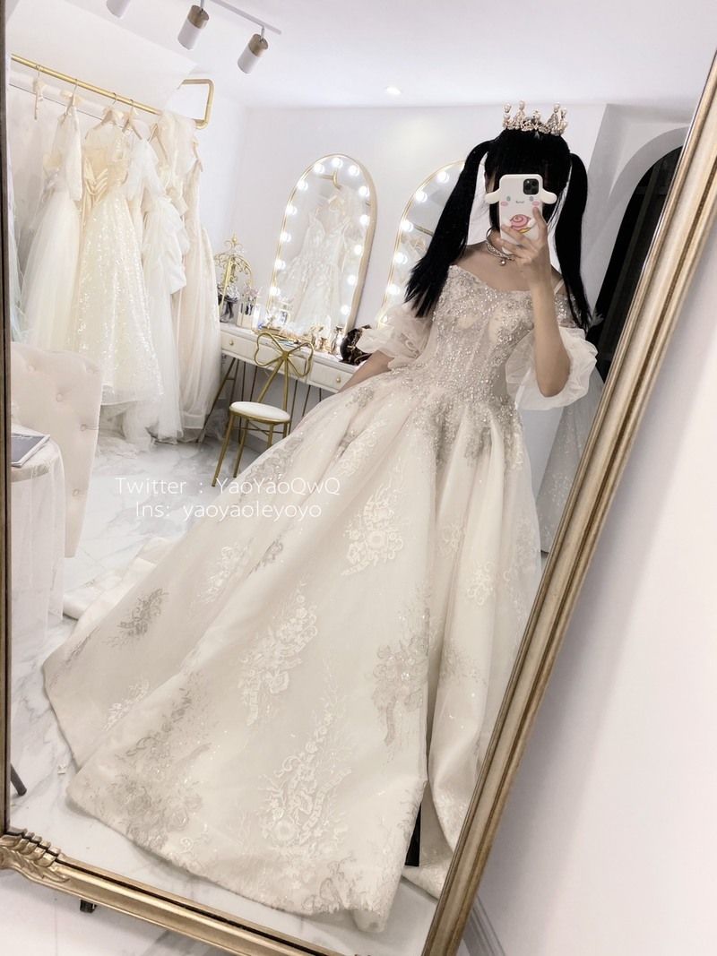 软妹摇摇乐-2020年11月Fantia订阅[9P+1V]