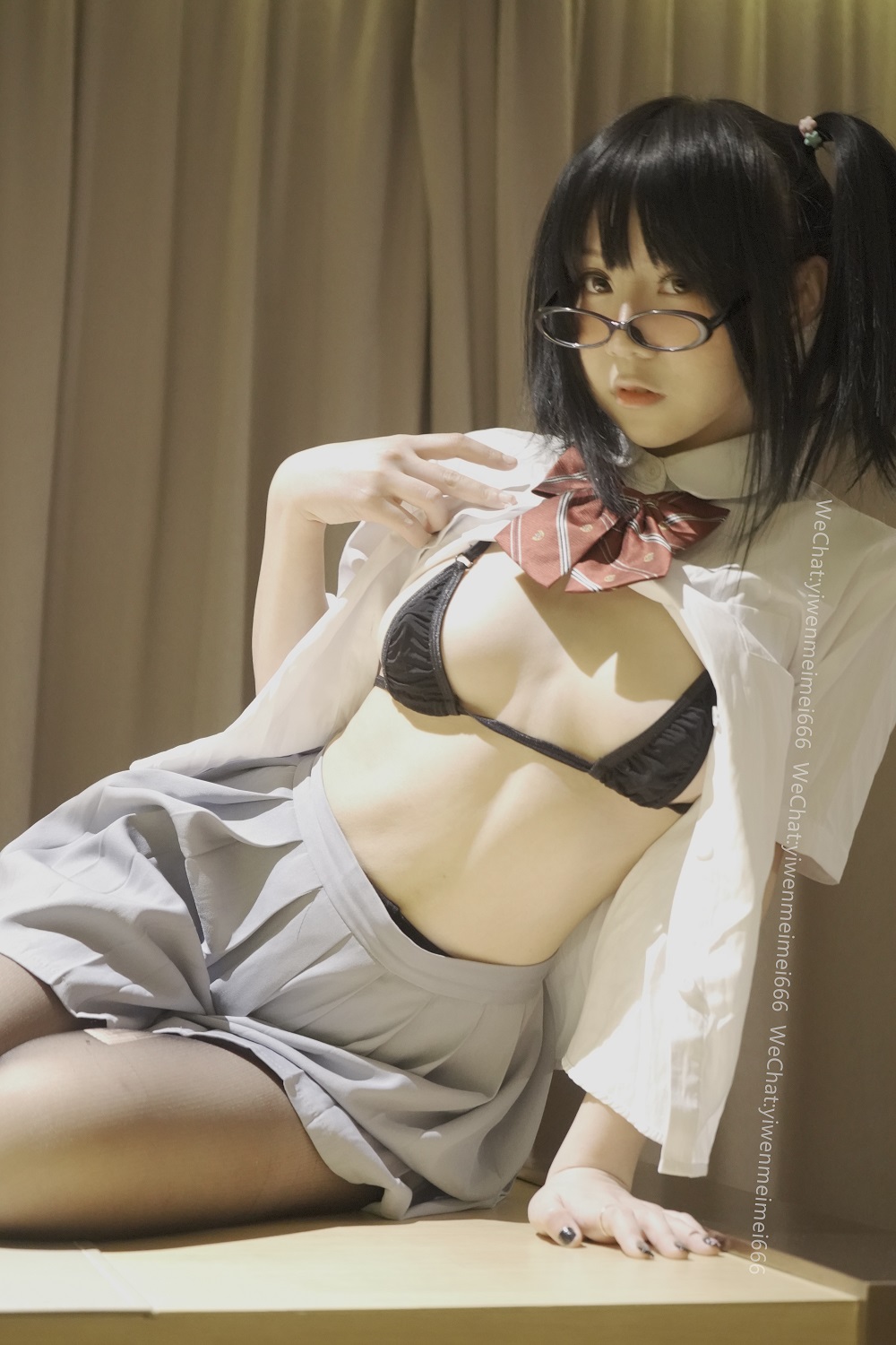 软妹摇摇乐-自撮りVOL.06[138P+1V]