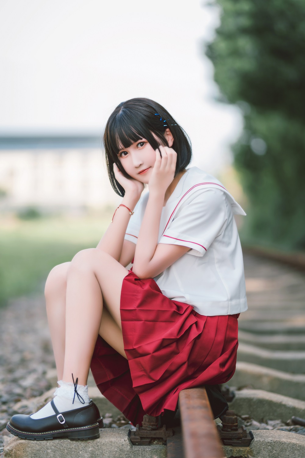 三度69-JK红裙[11P]