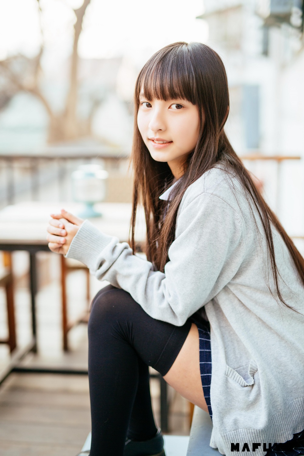 神楽坂真冬-JK制服2.0[47P]
