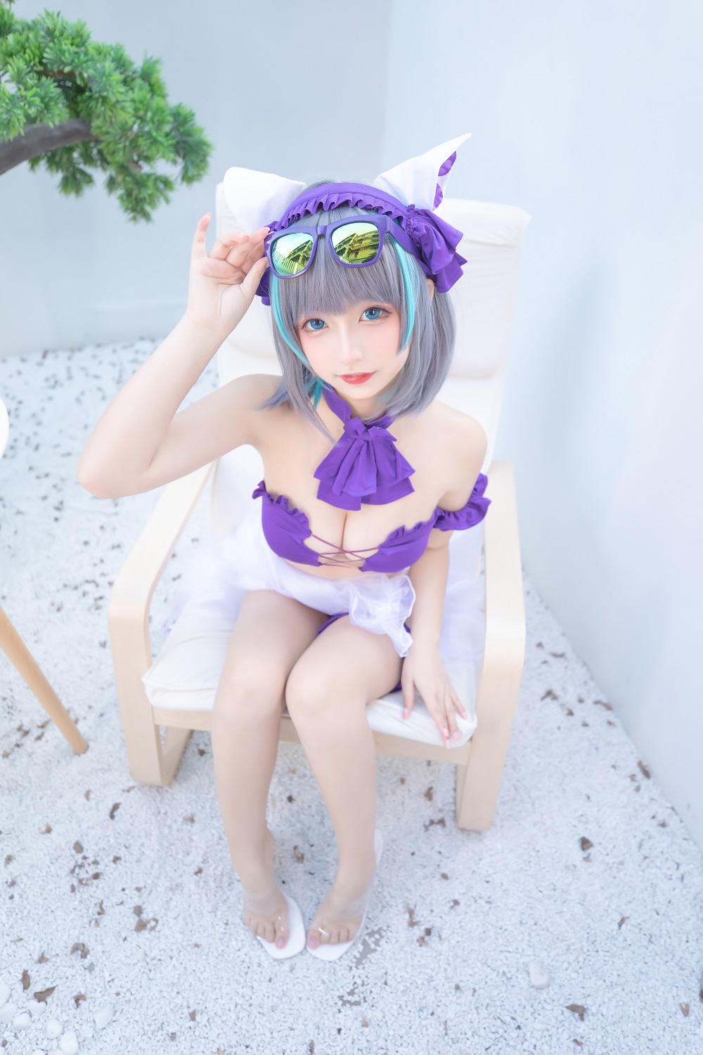 神楽坂真冬-纯色庭院[150P+2V]