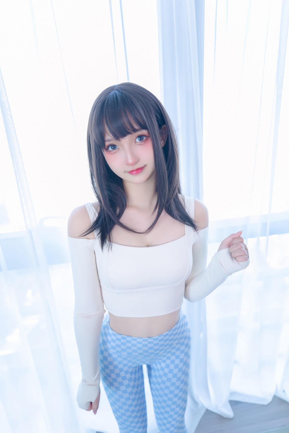 神楽坂真冬-蓝白格[75P]