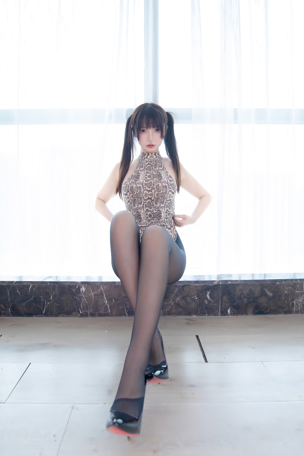 神楽坂真冬-蟒纹旗袍[75P]