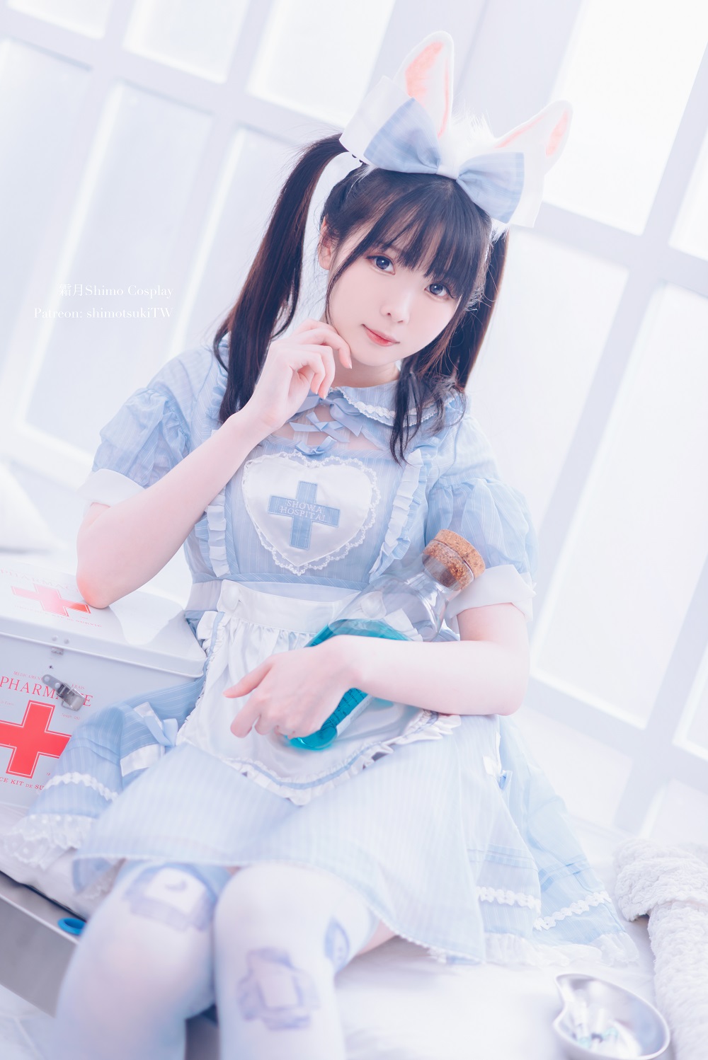 霜月shimo-蓝白护士[14P]
