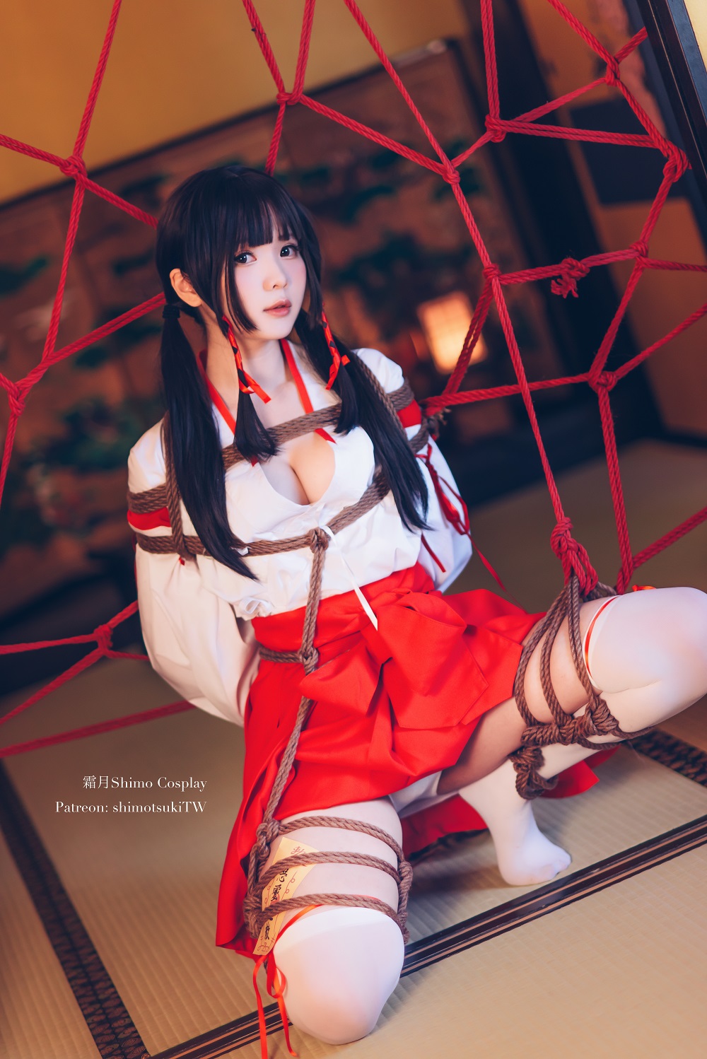 霜月shimo-束缚巫女[24P]