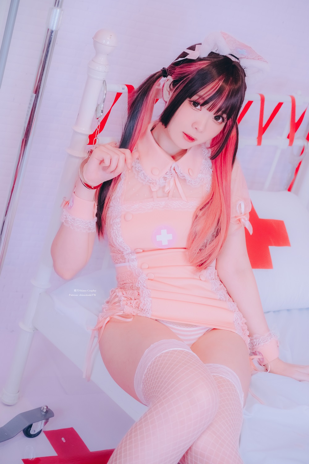 霜月shimo-粉红护士[16P]