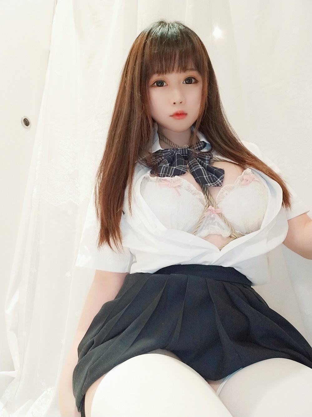 依依超级懒-裙底的秘密[83P]