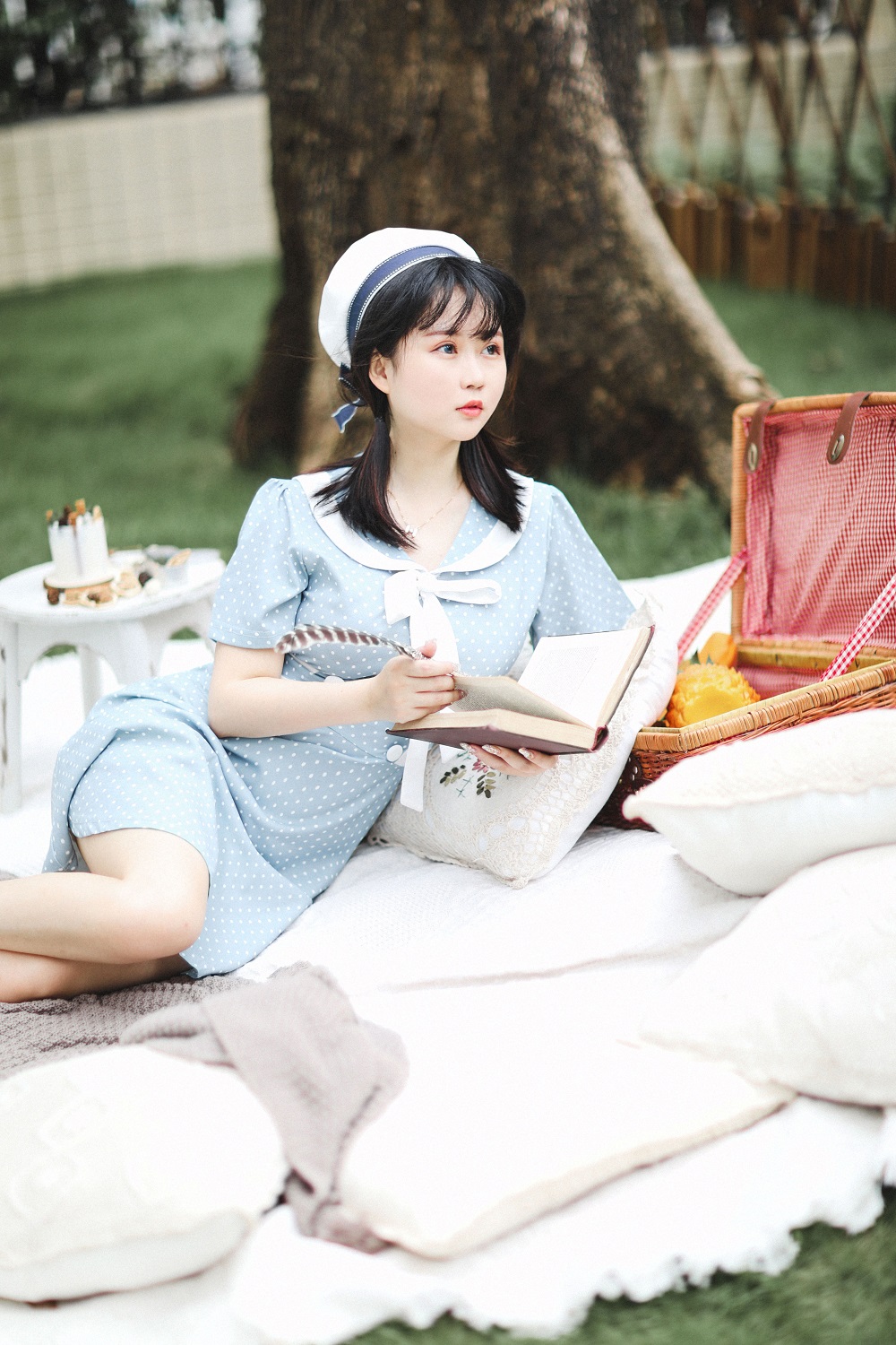 依依超级懒-野餐日[30P]