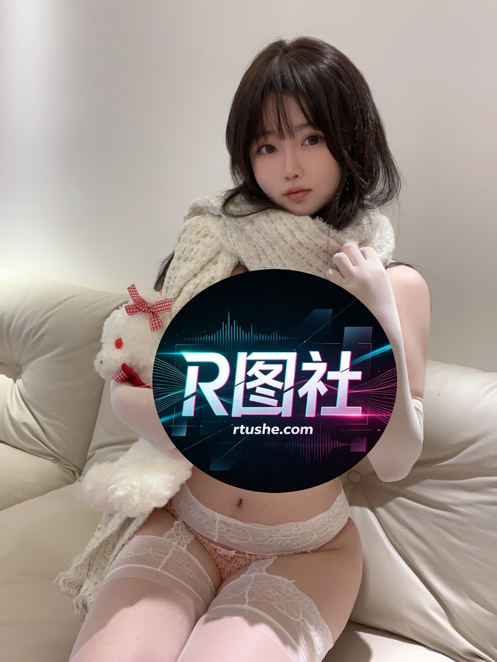 依依超级懒-情人节-丝绒巧克力[30P+4V]