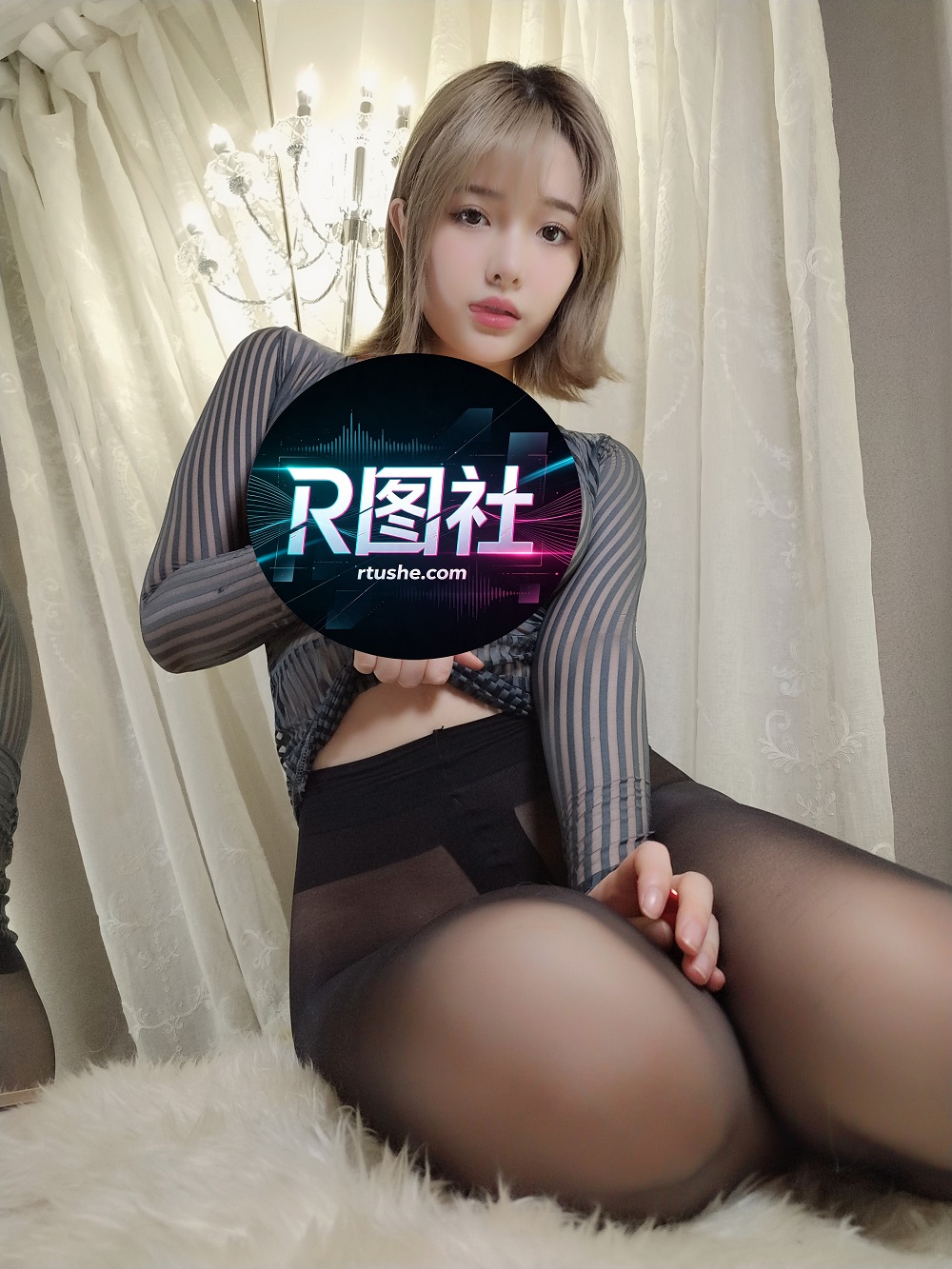 雯妹不讲道理-520豪华特辑-条纹连体[34P]