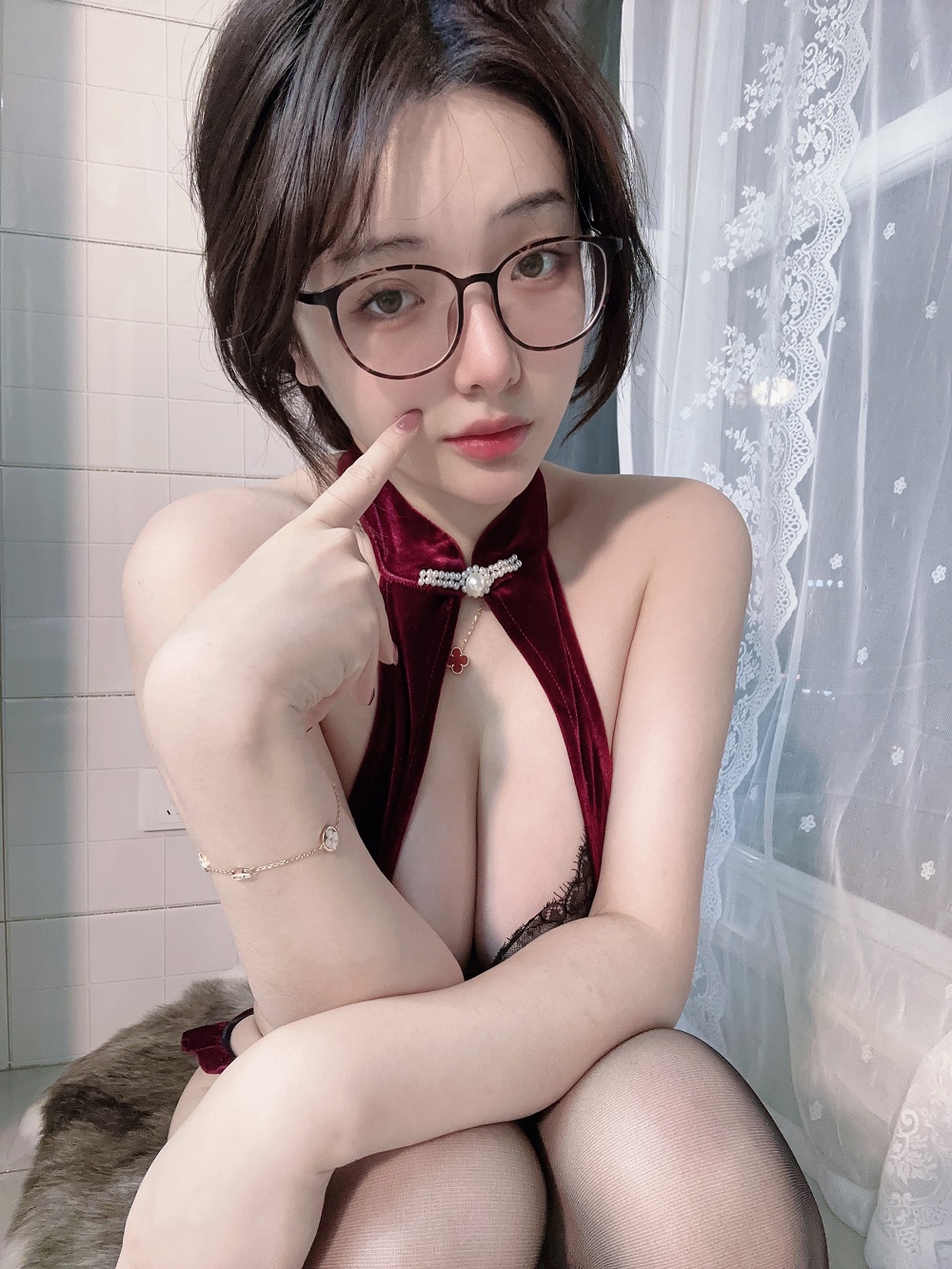 雯妹不讲道理-舰长图-红黑眼镜娘[25P]