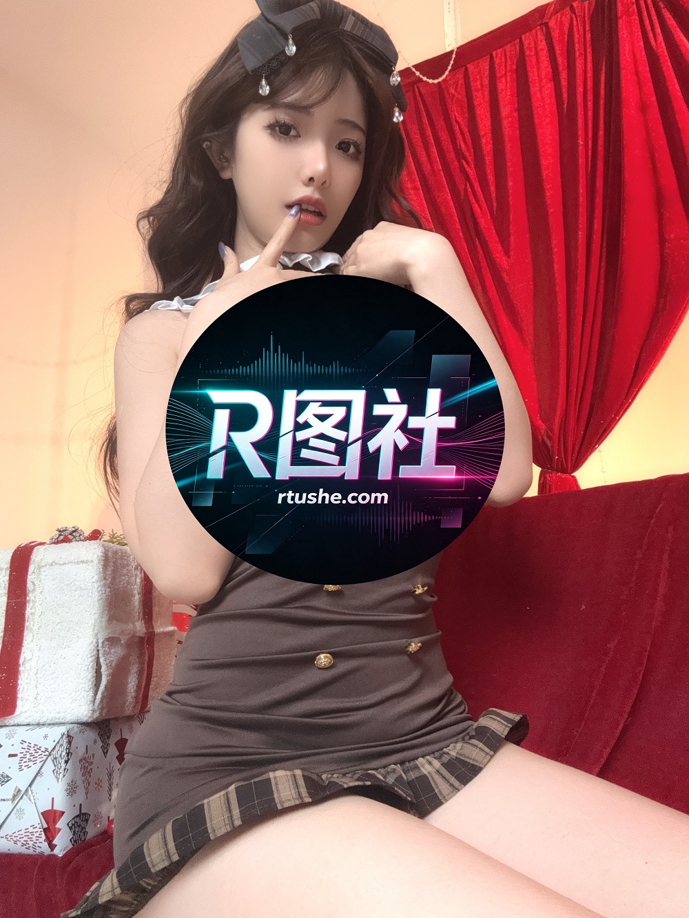 雯妹不讲道理-2024圣诞礼包-拼接包臀裙[25P+3V]