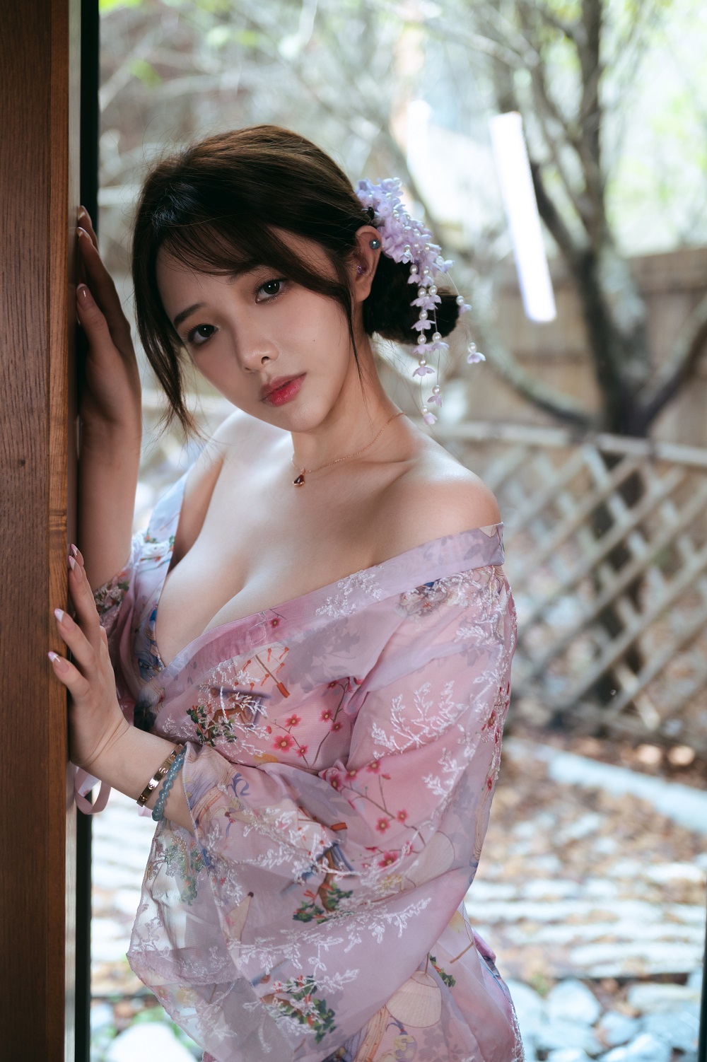 雯妹不讲道理-和风庭院[68P+3V]