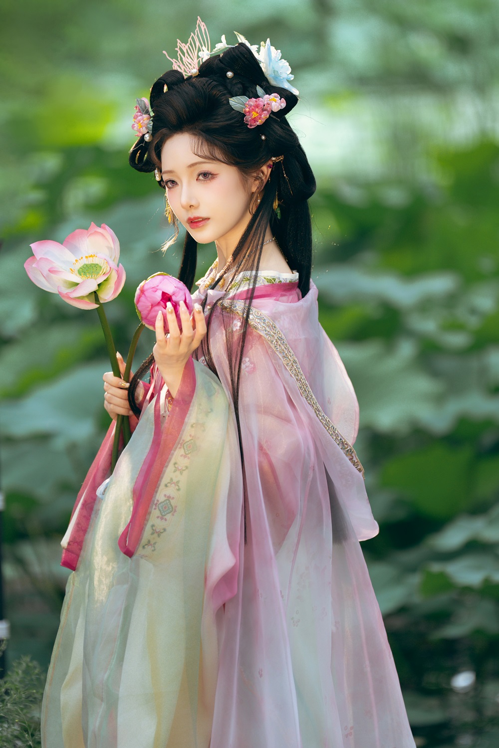 雯妹不讲道理-25年中秋节特辑-古风汉服[20P]