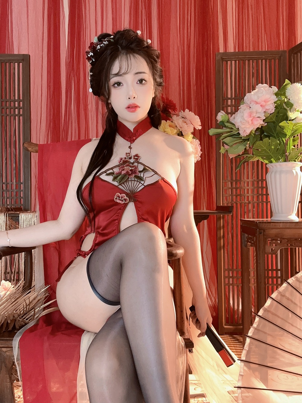 雯妹不讲道理-舰长自拍包-貂蝉2[36P+5V]