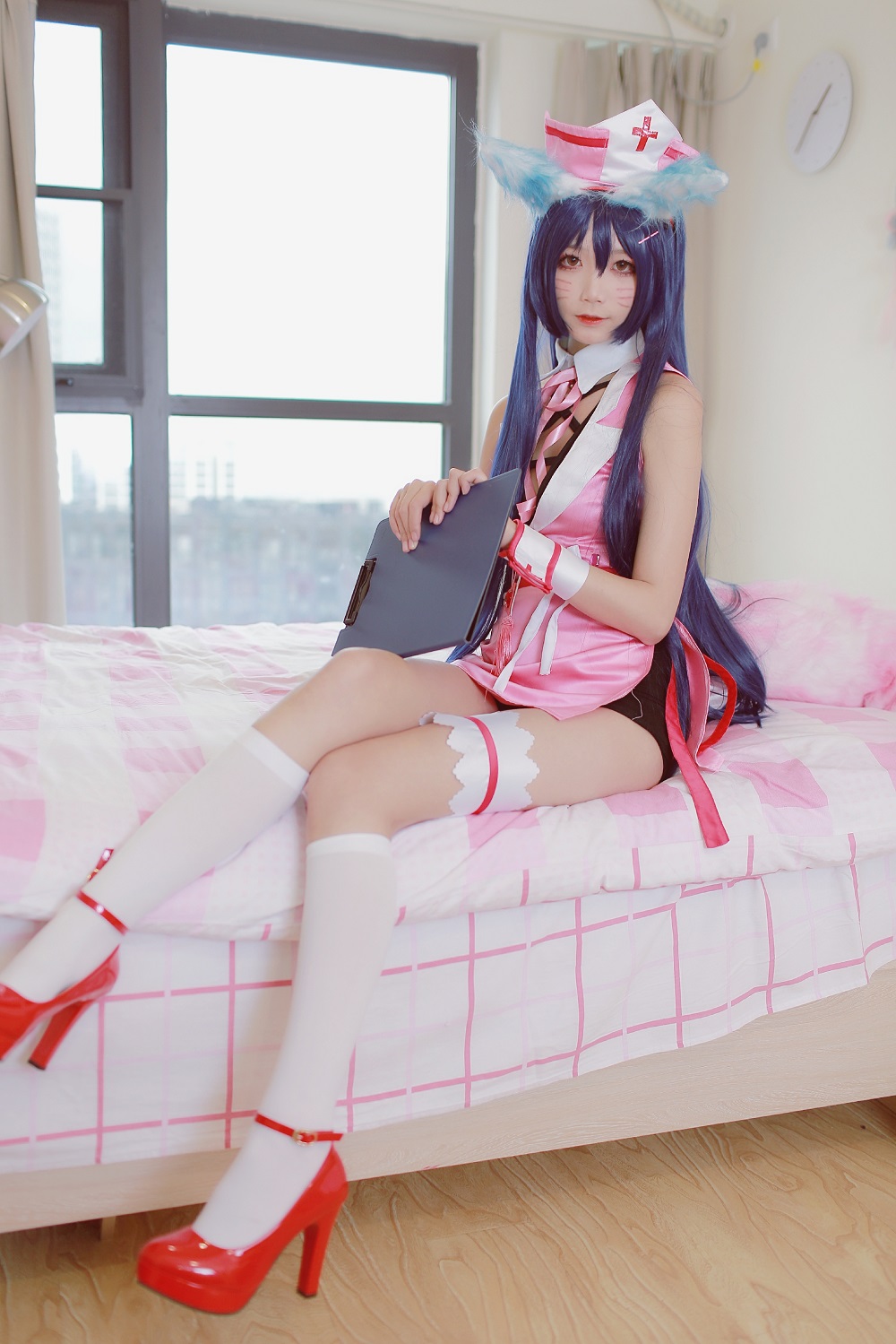 五更百鬼-阿狸护士服[37P] COS网红博主 预览1图