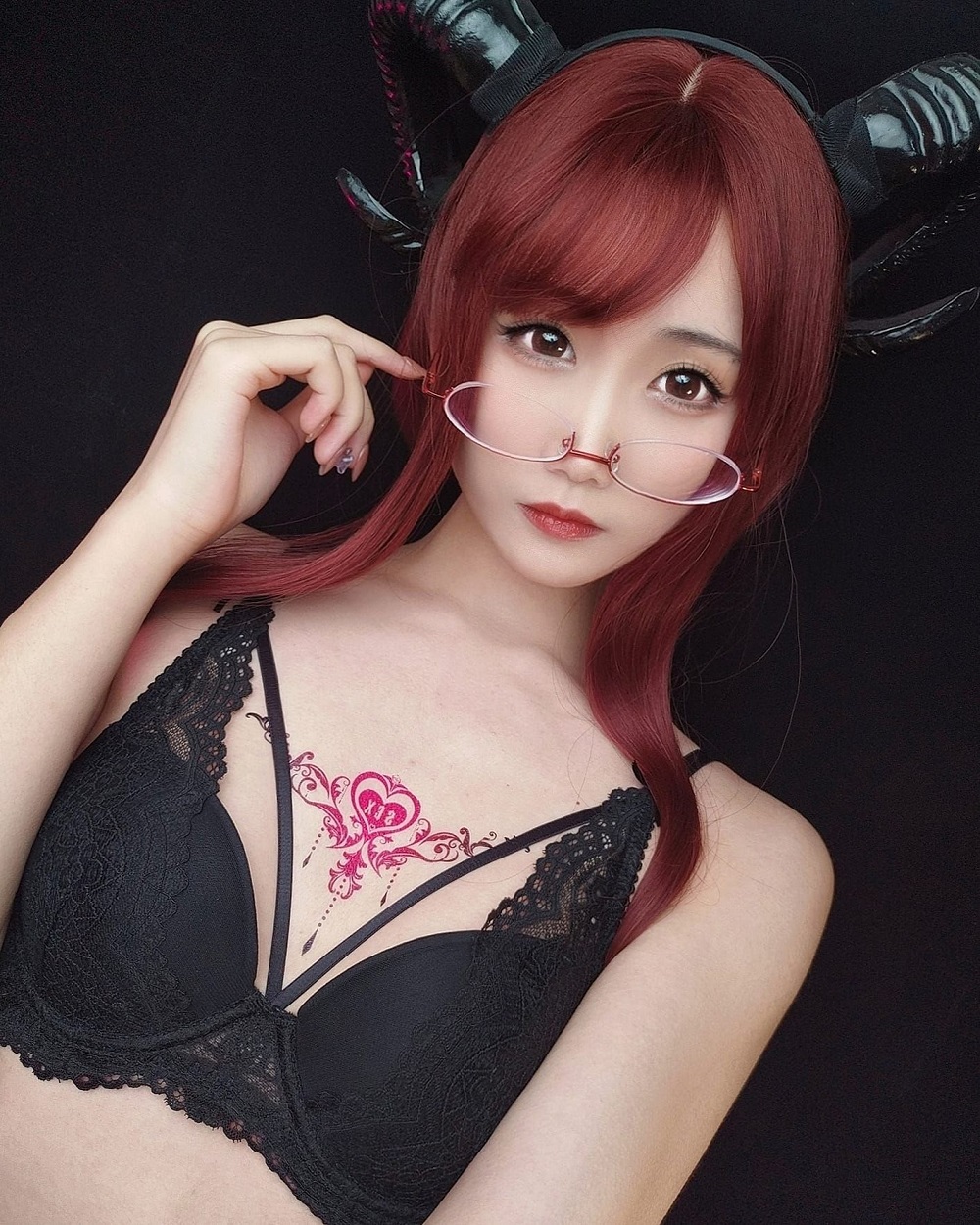 晓美妈-雪夜魅魔[16P]