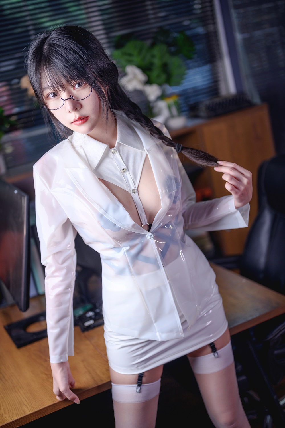 香草喵露露-OL束缚[80P+1V]