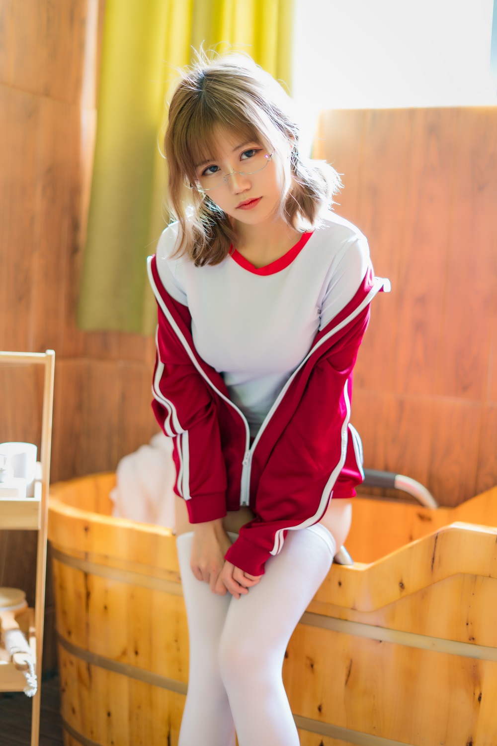 小仓千代w-红色体操服[48P]