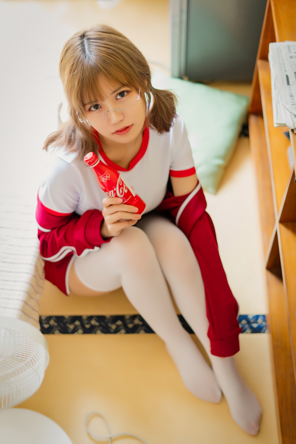 小仓千代w-红色体操服[48P]
