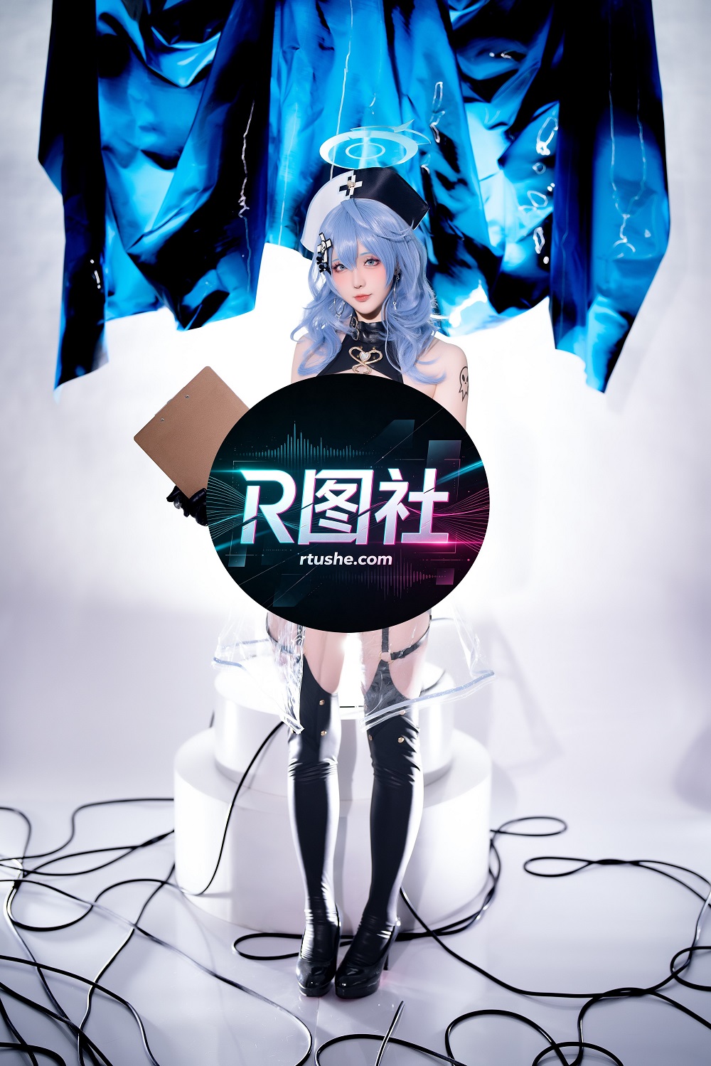 星之迟迟-碧蓝档案BA写真本《Erotopia》电子版-天雨亚子[60P]