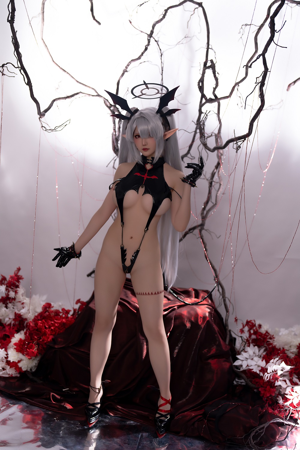 星之迟迟-碧蓝档案BA写真本《Erotopia》电子版-银镜伊织[58P]