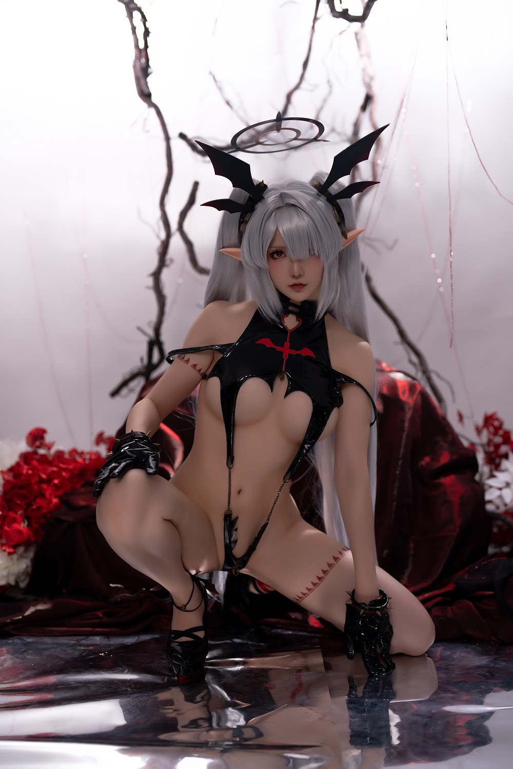 星之迟迟-碧蓝档案BA写真本《Erotopia》电子版-银镜伊织[58P]