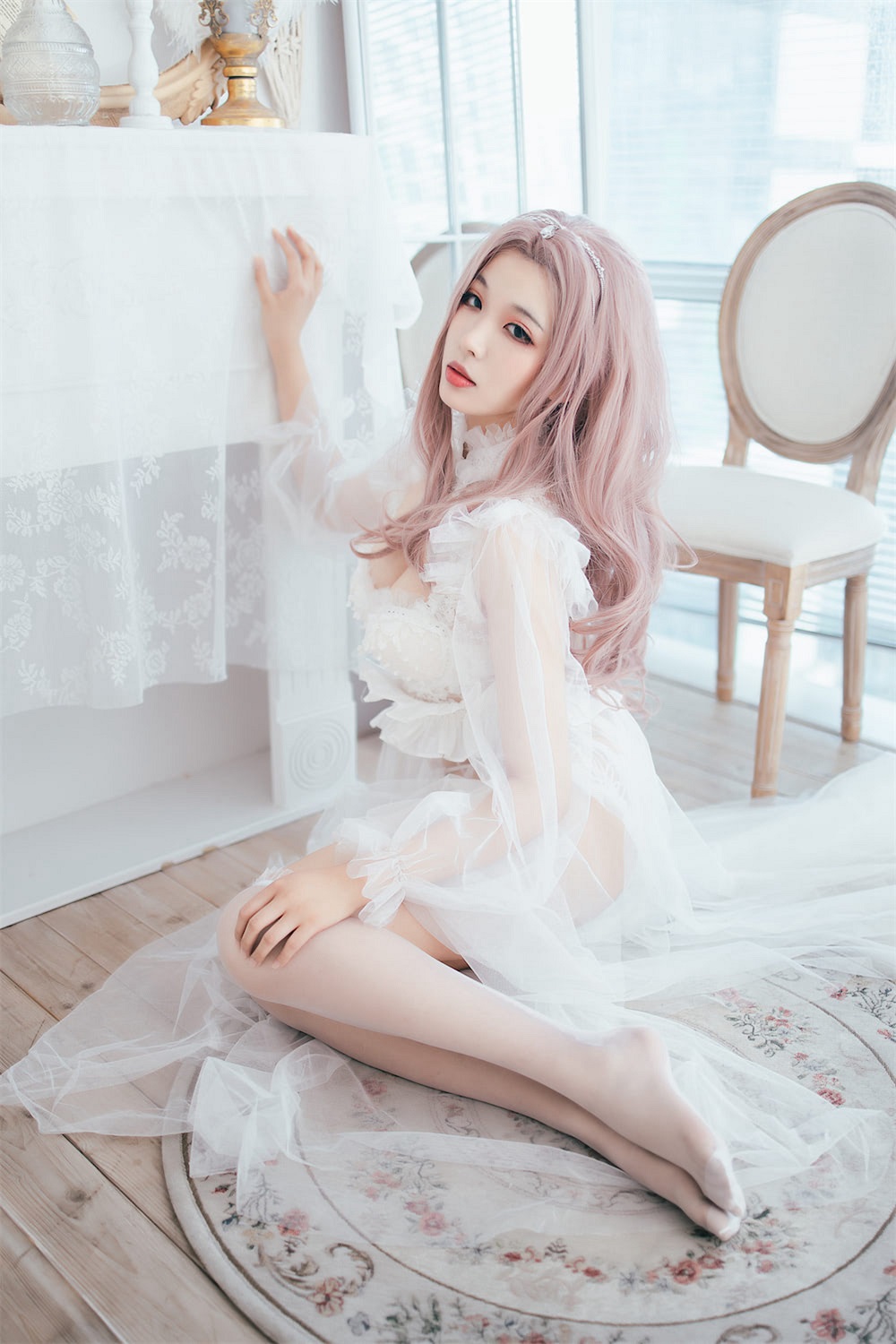 轩萧学姐-透纱花嫁[32P]