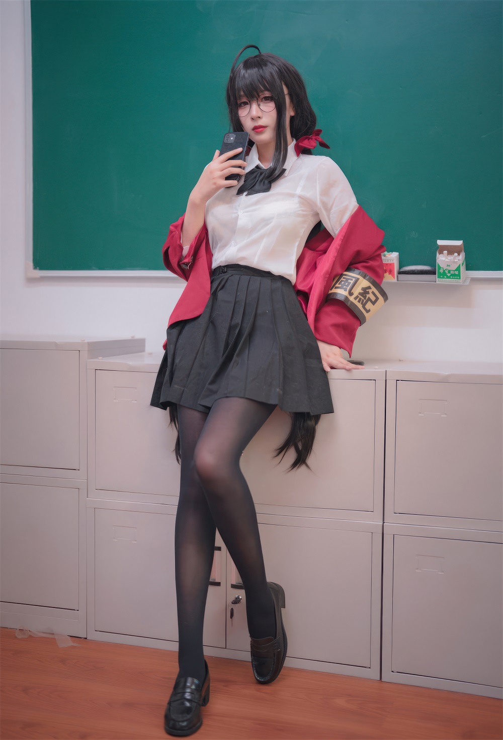 轩萧学姐-碧蓝航线-大凤JK[70P+2V]