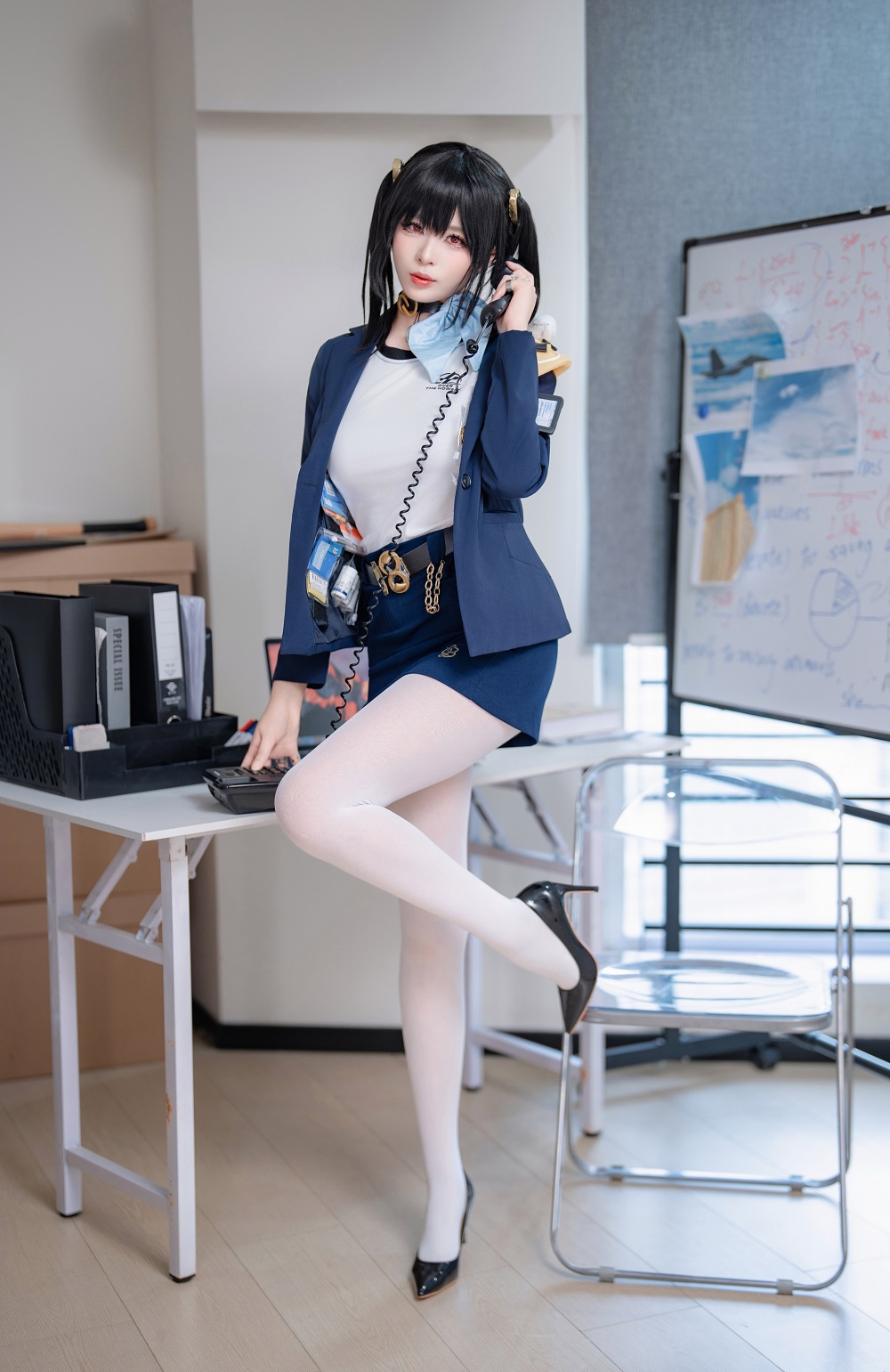 轩萧学姐-Nikke胜利女神-索拉[50P]