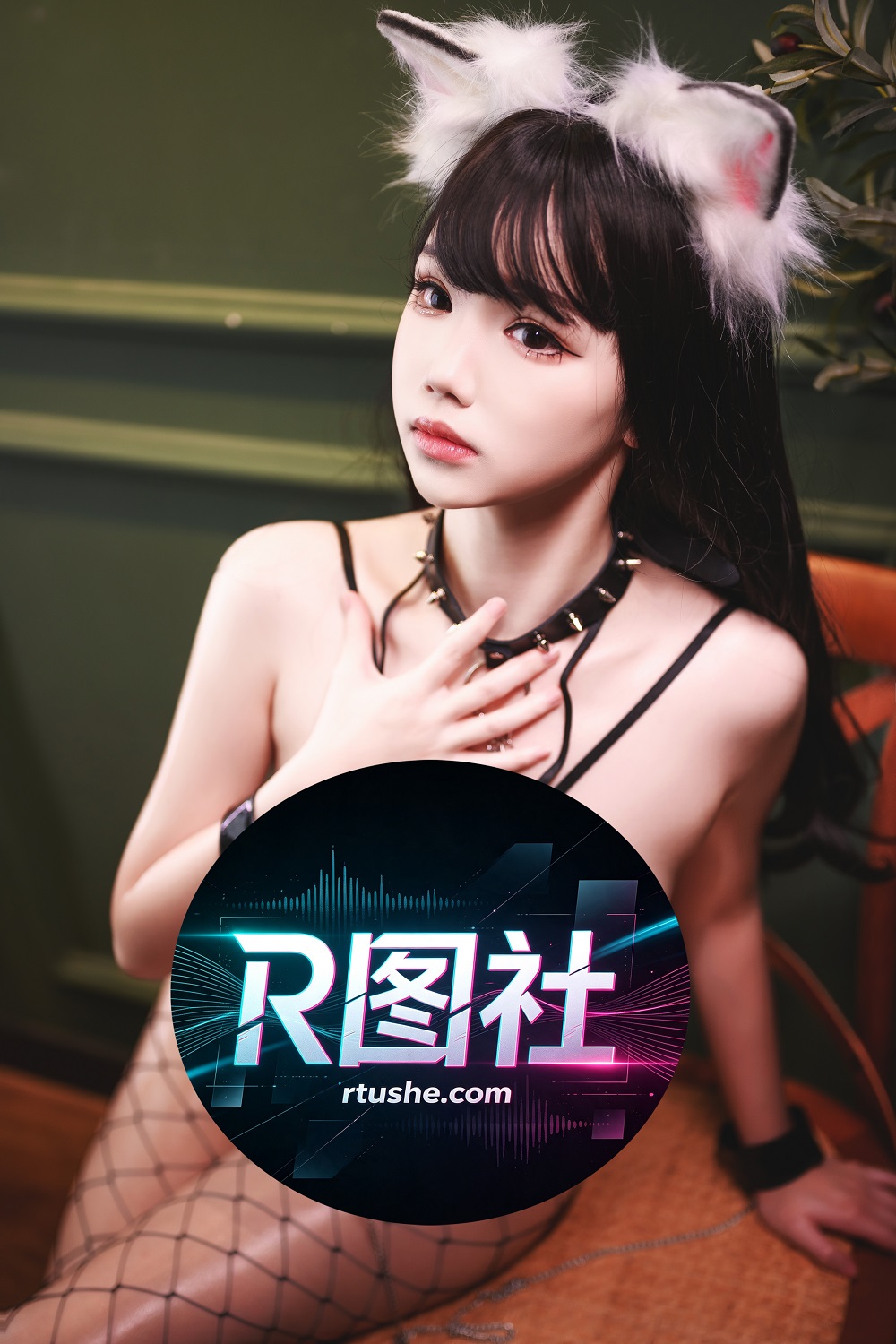 雪晴Astar-铆钉乳贴小狗奴[44P+3V]