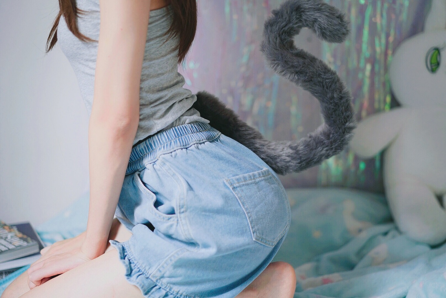 眼酱大魔王w-灰尾猫系女孩[14P]