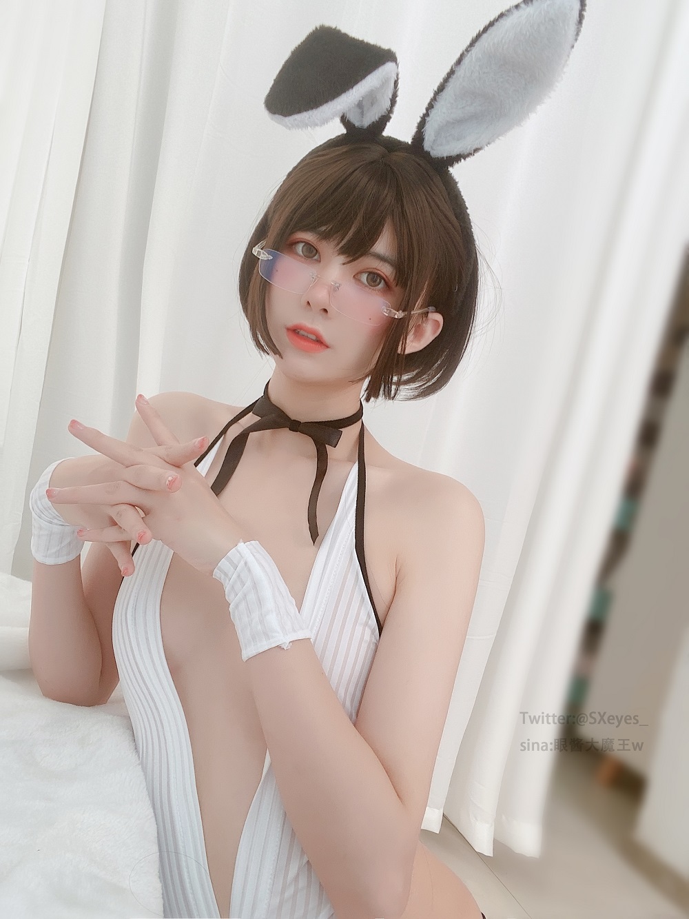 眼酱大魔王w-比基尼兔女郎[19P]