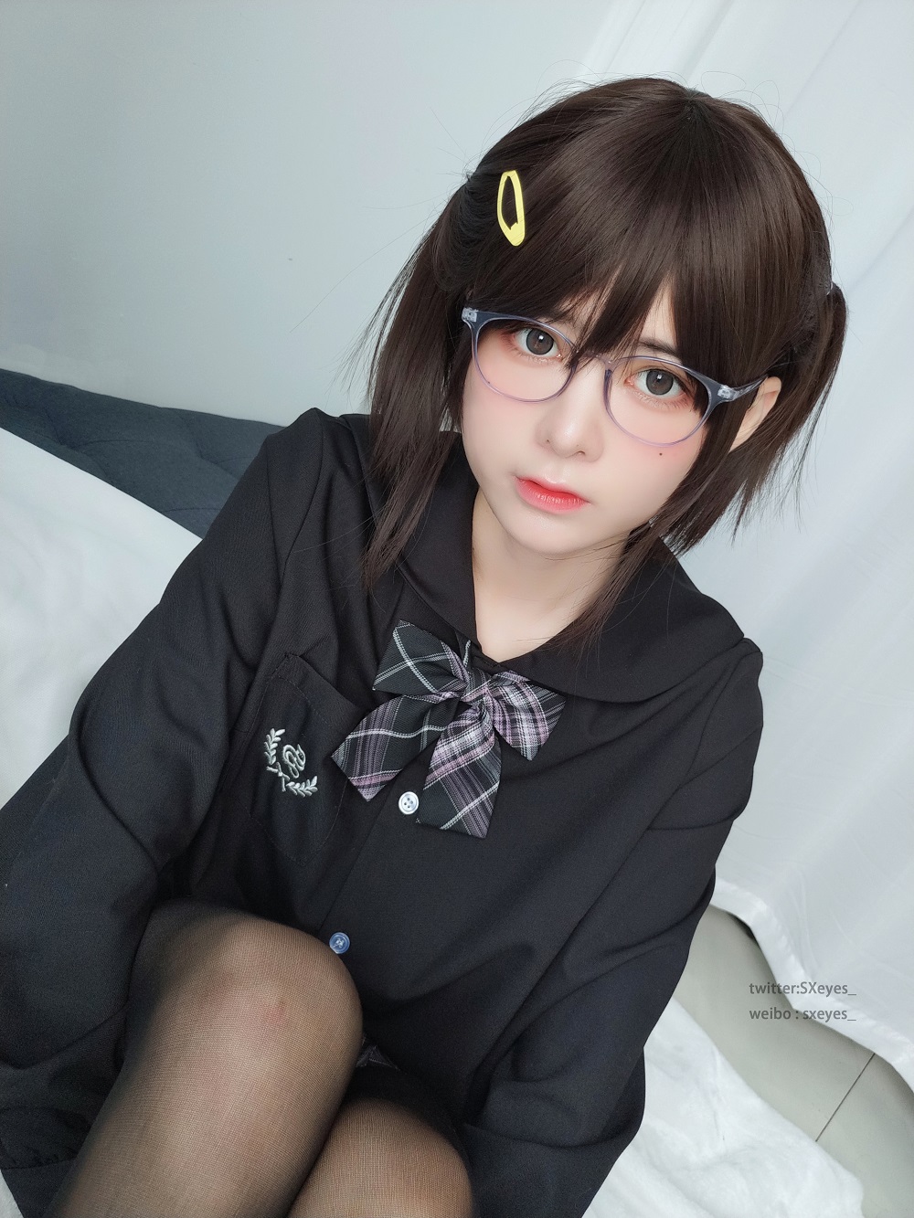 眼酱大魔王w-黑丝JK学妹[22P]
