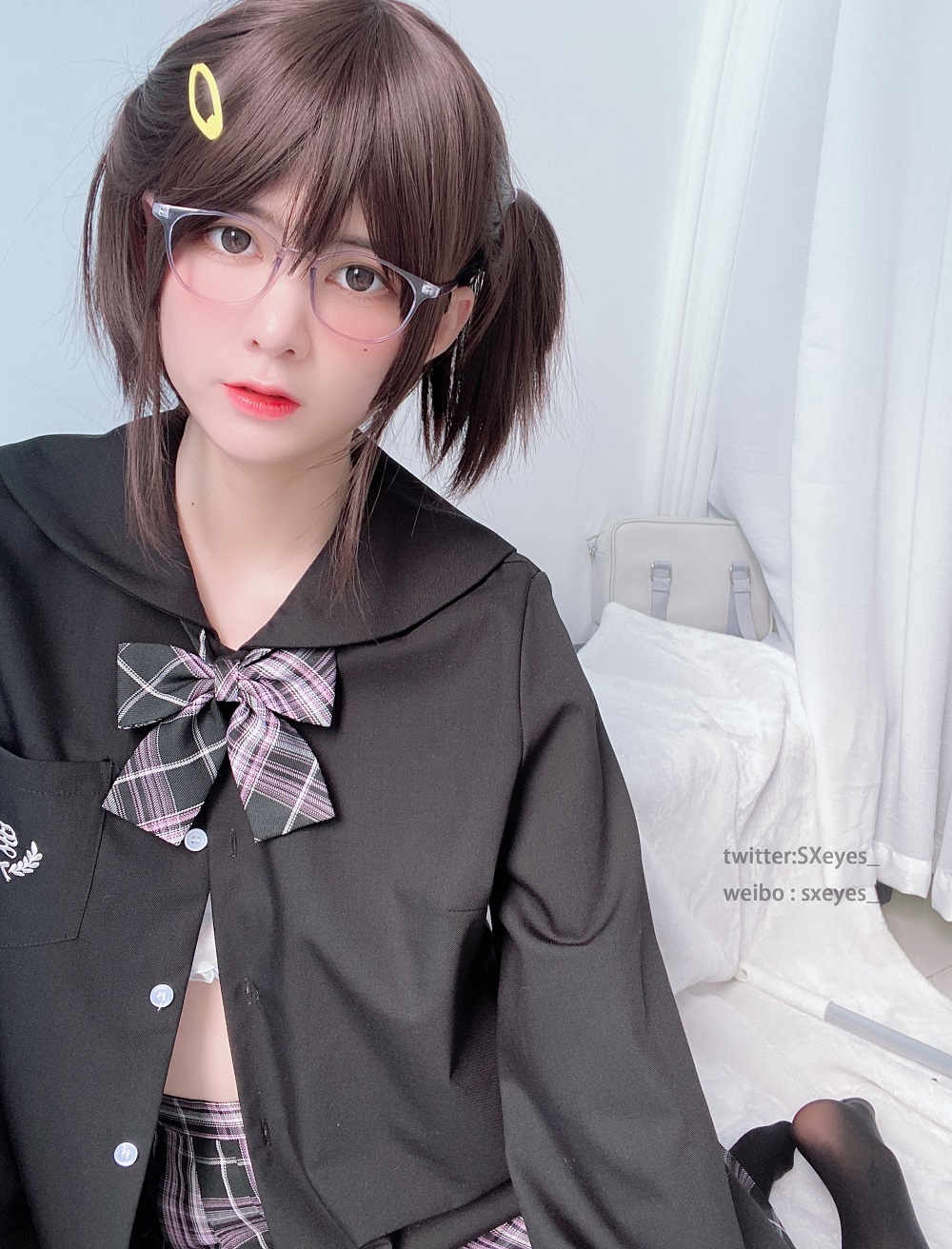 眼酱大魔王w-黑丝JK学妹[22P]